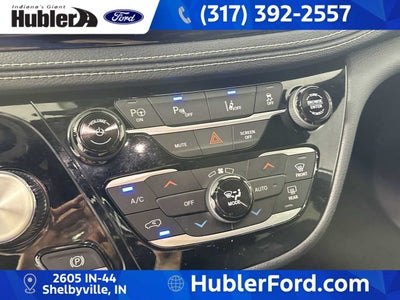 2024 Chrysler Pacifica Hybrid S Appearance Pkg