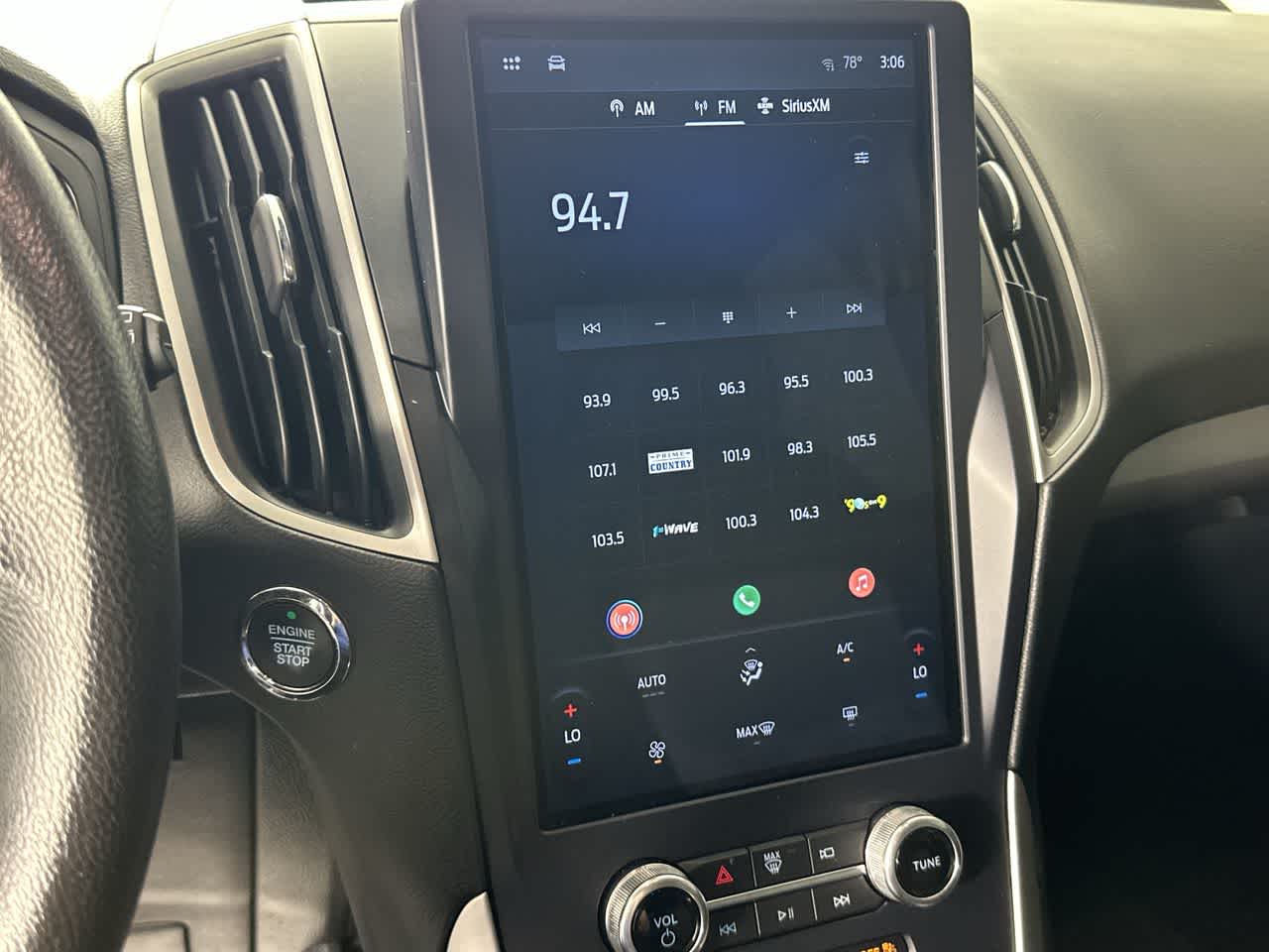 2022 Ford Edge SE