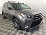 2017 Toyota Highlander SE
