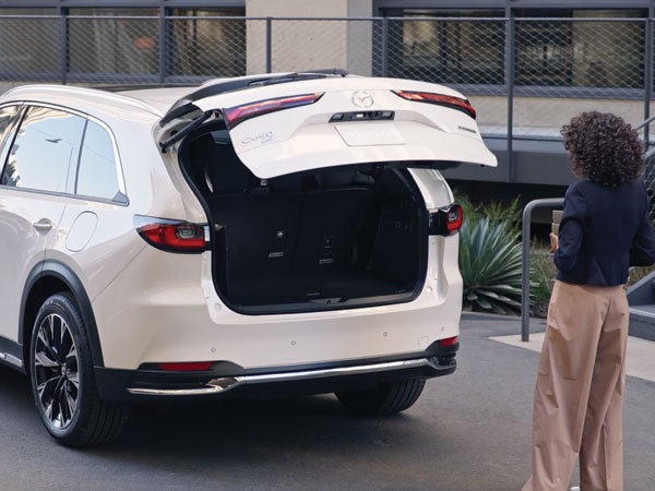 Hubler Mazda in Greenwood IN